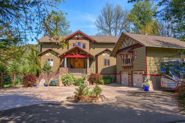 343 Rene Drive, Shady Cove, OR 97539