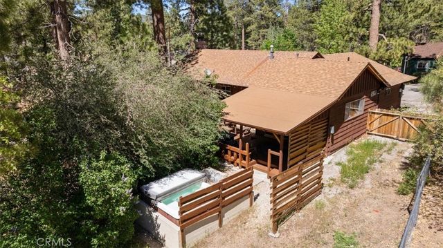 39989 Hillcrest Drive, Big Bear Lake, CA 92315