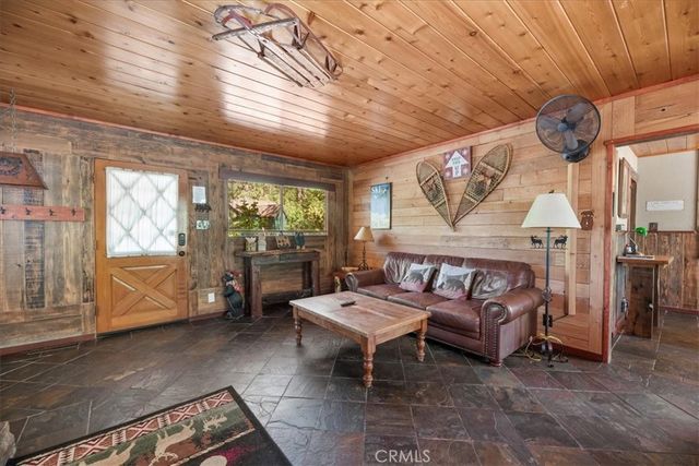 39989 Hillcrest Drive, Big Bear Lake, CA 92315