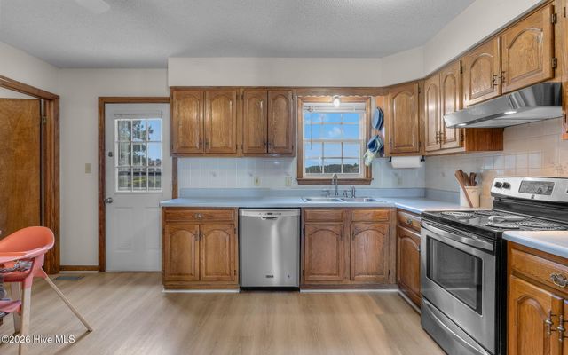 2319 Delia Drive, Elizabeth City, NC 27909