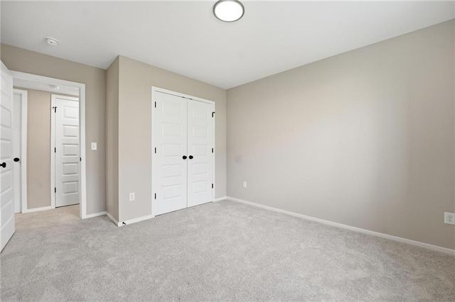 1430 S 4th Street E, Louisburg, KS 66053
