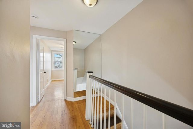 239 S BAYBERRY LN, Upper Darby, PA 19082