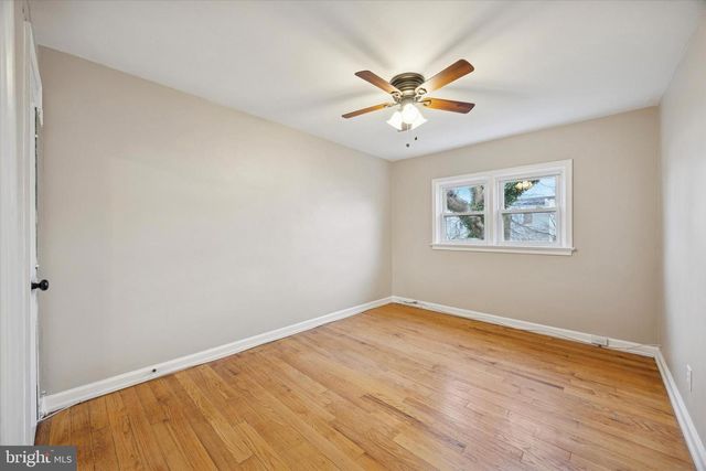 239 S BAYBERRY LN, Upper Darby, PA 19082