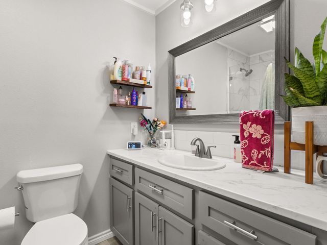 1400 Nona St, Leesville, LA 71446