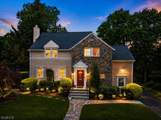 50 Colonial Way, Millburn Twp., NJ 07078