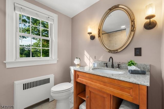50 Colonial Way, Millburn Twp., NJ 07078