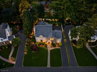 50 Colonial Way, Millburn Twp., NJ 07078