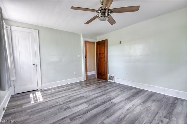 909 Lincoln Drive, Conneaut, OH 44030