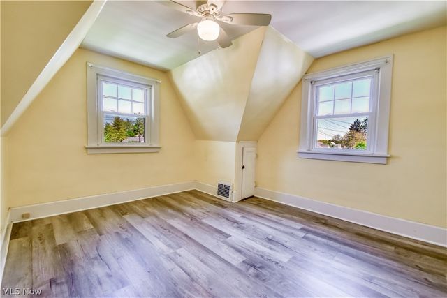 909 Lincoln Drive, Conneaut, OH 44030