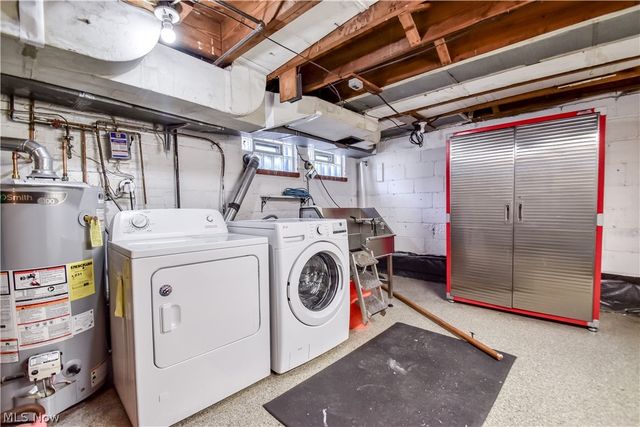 909 Lincoln Drive, Conneaut, OH 44030