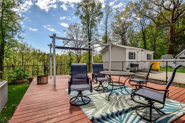 909 Lincoln Drive, Conneaut, OH 44030