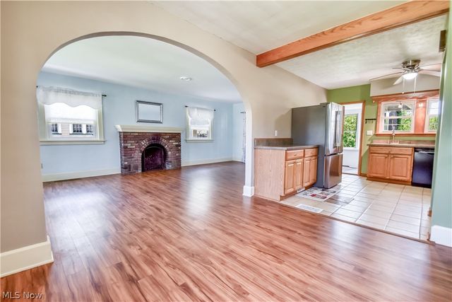 909 Lincoln Drive, Conneaut, OH 44030