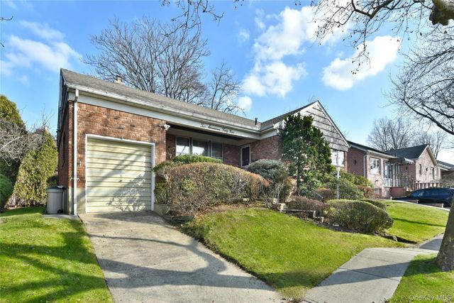 217-49 Stewart Road, Oakland Gardens, NY 11364