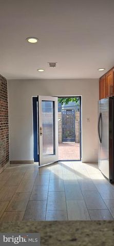 1324 S CARLISLE ST, Philadelphia, PA 19146