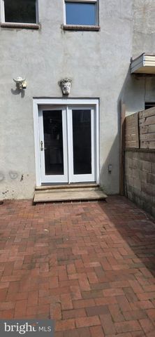 1324 S CARLISLE ST, Philadelphia, PA 19146