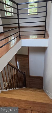 1324 S CARLISLE ST, Philadelphia, PA 19146