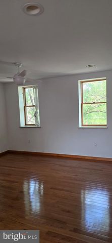 1324 S CARLISLE ST, Philadelphia, PA 19146