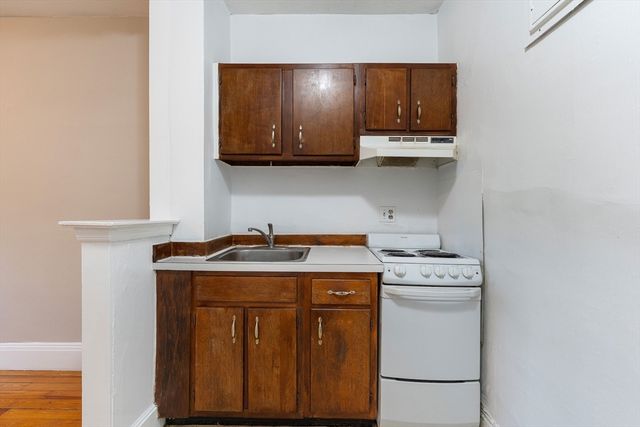 31 Orkney Road 23, Boston, MA 02135