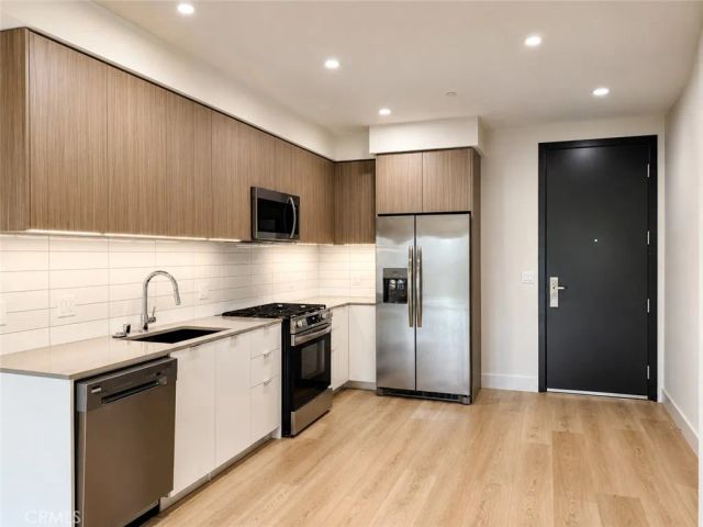12078 Guerin Street 402, Studio City, CA 91604