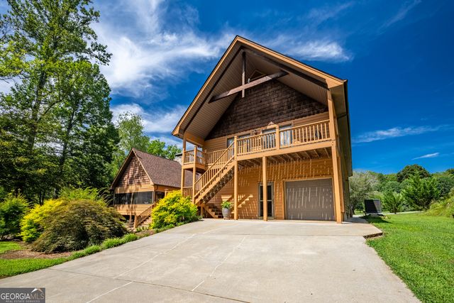 198 Stonecreek Drive, Franklin, NC 28734