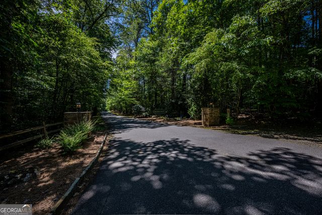 198 Stonecreek Drive, Franklin, NC 28734