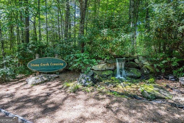 198 Stonecreek Drive, Franklin, NC 28734