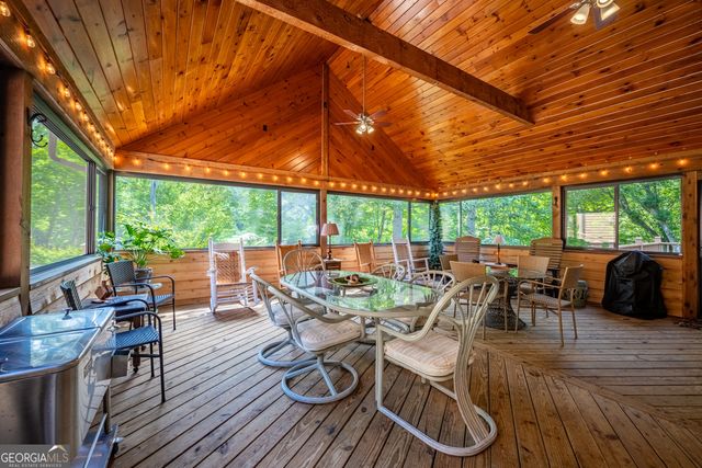 198 Stonecreek Drive, Franklin, NC 28734