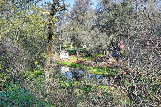 13765 Wright Rd, Auburn, CA 95602