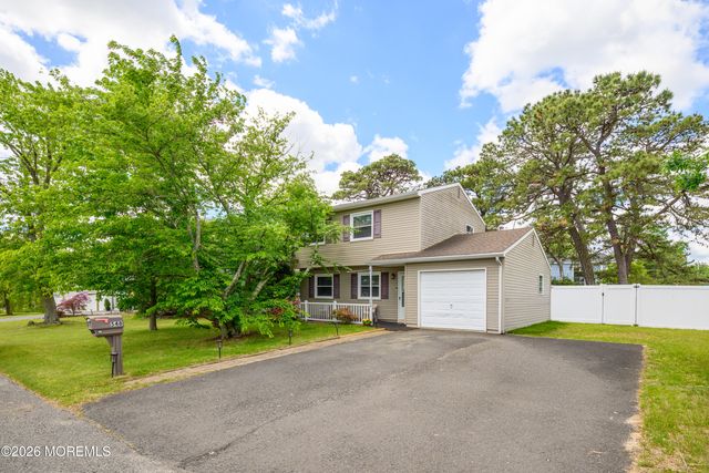 548 Michigan Avenue, Brick, NJ 08724