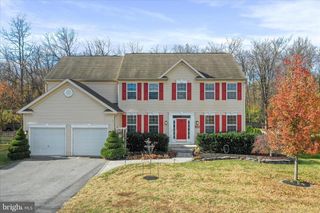 132 CALVERT CIR, Bunker Hill, WV 25413