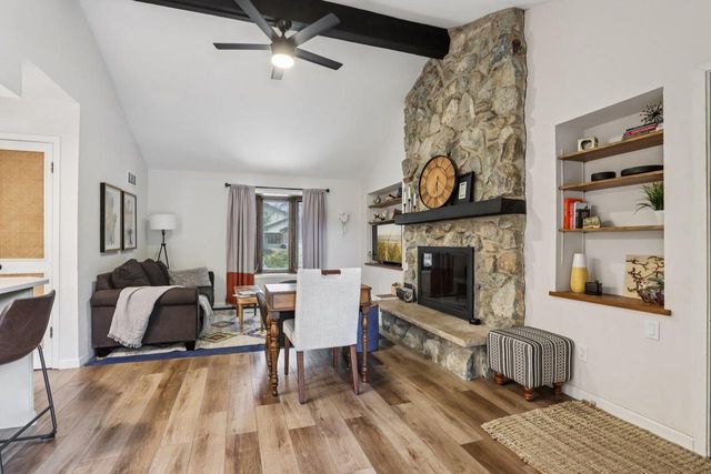 4050 S Shady Lane COURT, Greenfield, WI 53228