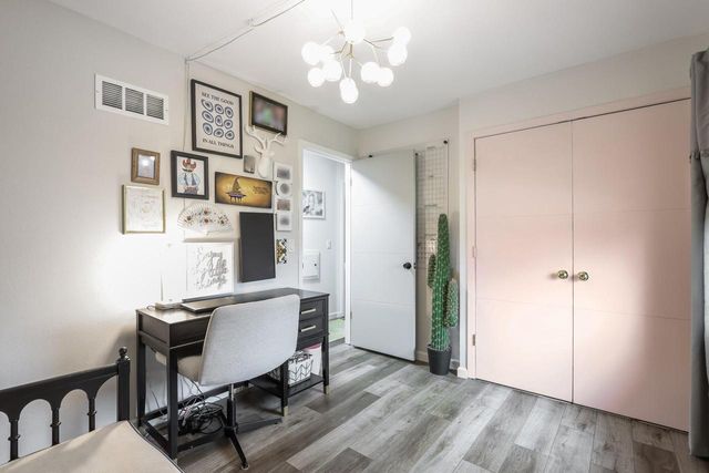 4050 S Shady Lane COURT, Greenfield, WI 53228