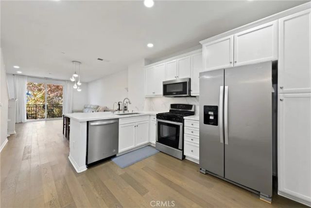 8620 Belford 604, Westchester, CA 90045