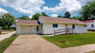 303 N 1st Street, Greenfield, IA 50849