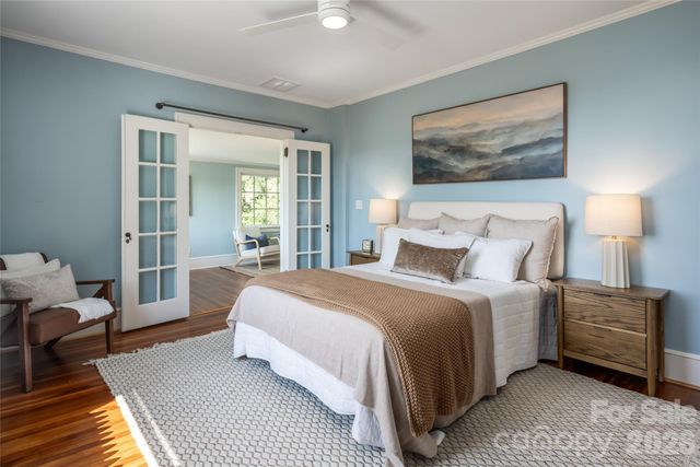 35 Elias Place, Asheville, NC 28804