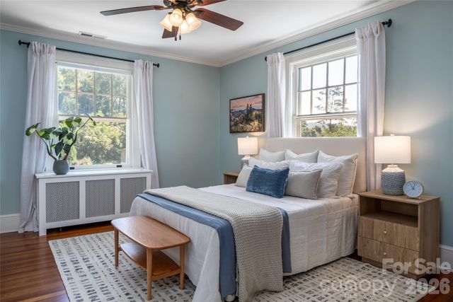 35 Elias Place, Asheville, NC 28804