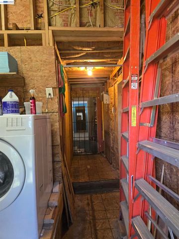 1345 53Rd Ave, Oakland, CA 94601