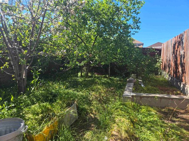 1345 53Rd Ave, Oakland, CA 94601