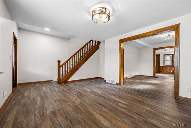 29 Kentucky Street, Buffalo, NY 14204