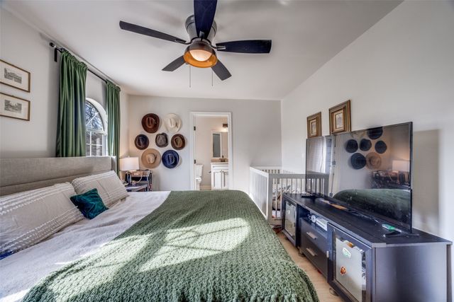 1322 Sears Street W, Denison, TX 75020