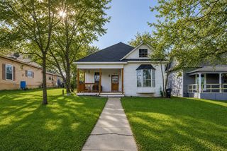 1322 Sears Street W, Denison, TX 75020