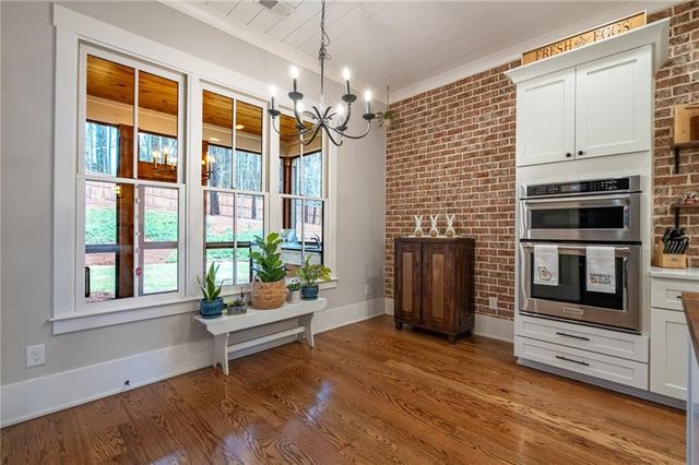 1009 Davenport Circle, Powder Springs, GA 30127