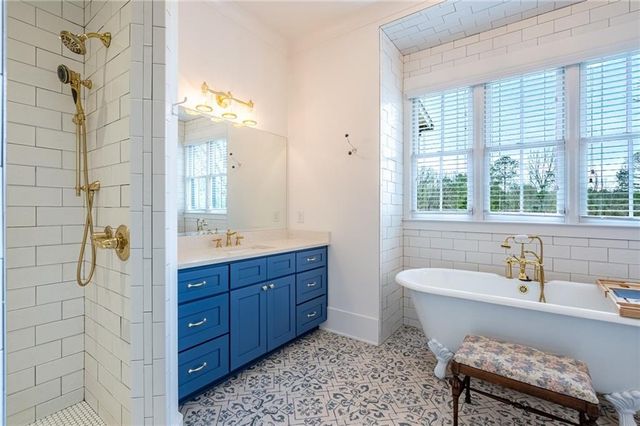 1009 Davenport Circle, Powder Springs, GA 30127