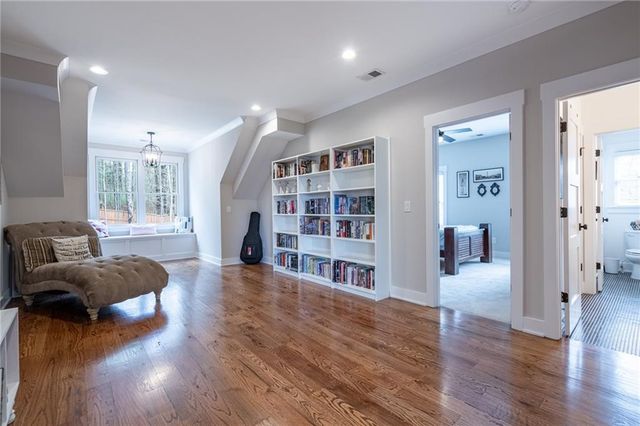 1009 Davenport Circle, Powder Springs, GA 30127