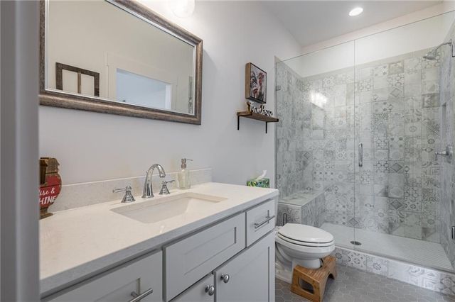 1009 Davenport Circle, Powder Springs, GA 30127