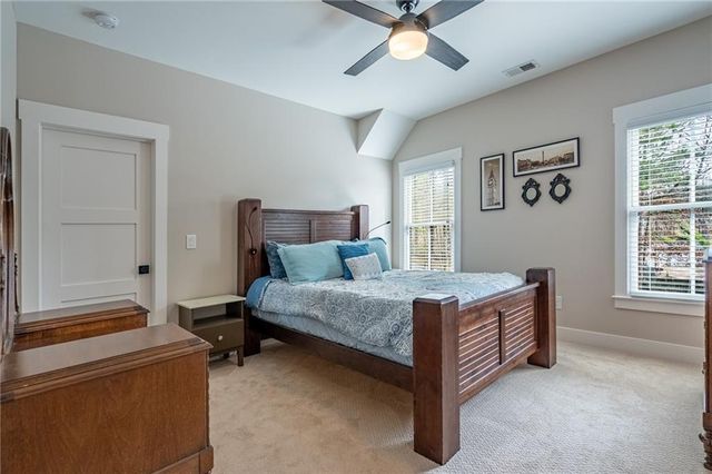 1009 Davenport Circle, Powder Springs, GA 30127