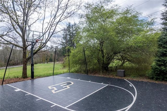 1009 Davenport Circle, Powder Springs, GA 30127