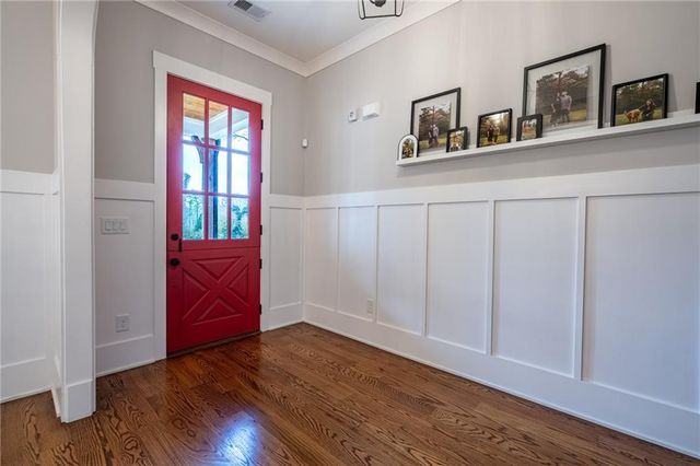 1009 Davenport Circle, Powder Springs, GA 30127