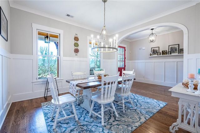 1009 Davenport Circle, Powder Springs, GA 30127