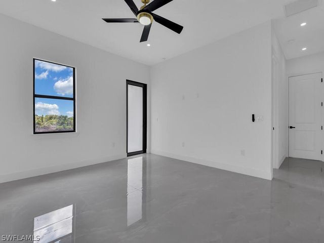 380 Cratsley AVE S, Lehigh Acres, FL 33974